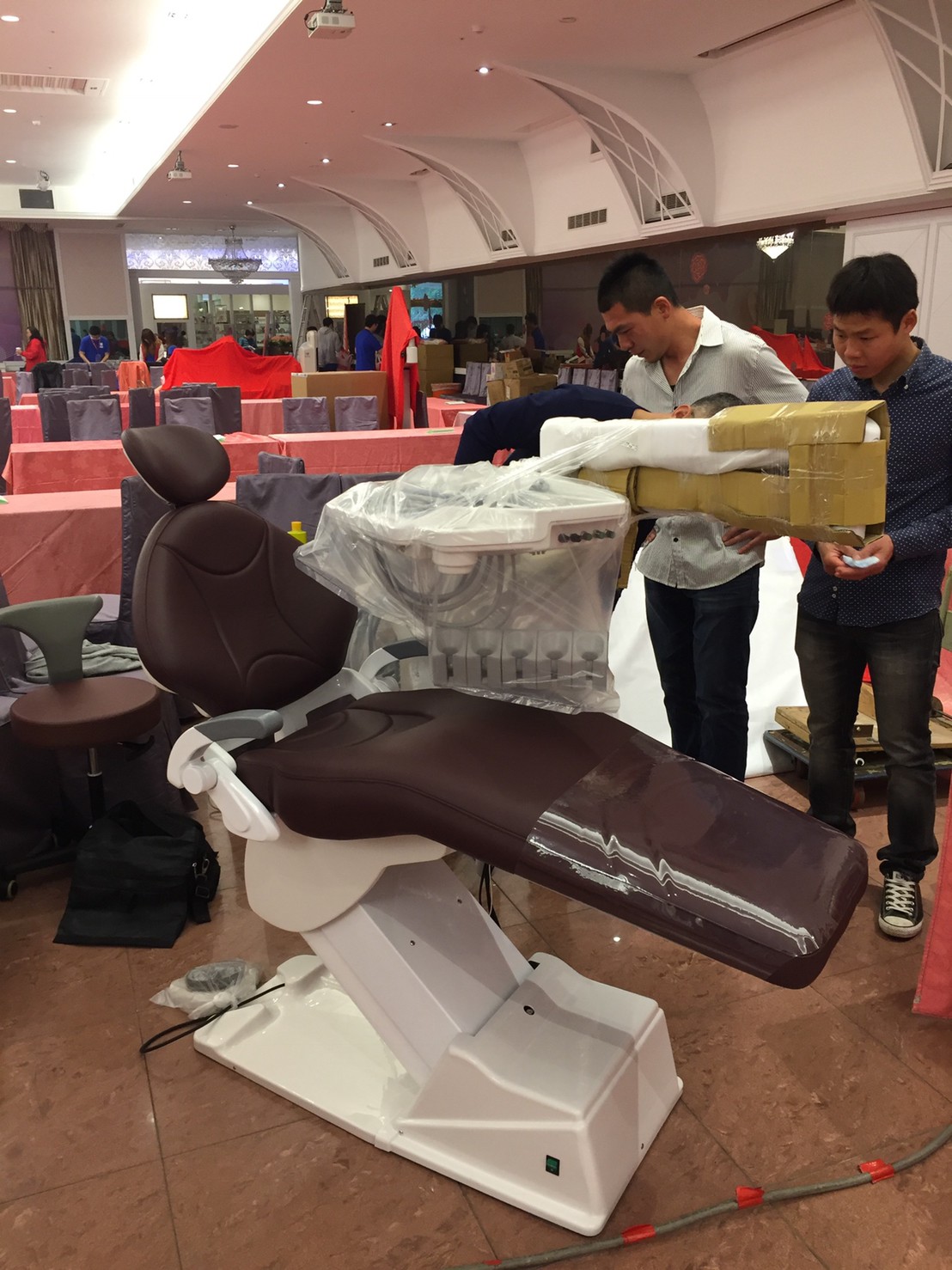 財團法人桃園牙醫師公會106年牙材展主視覺